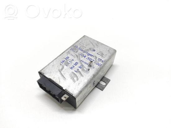 Audi 100 200 5000 C3 Cruise control unit/module 5GA00439700 443907305