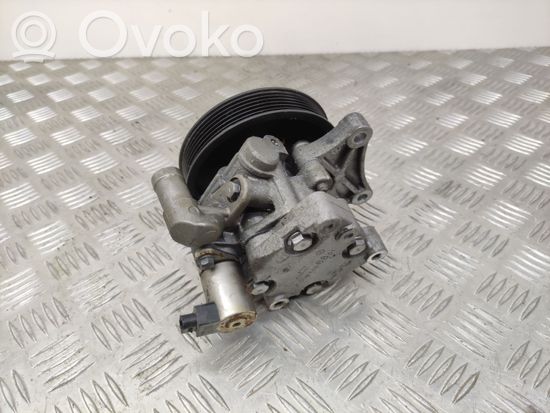 Mercedes-Benz E C207 W207 Power steering pump A0064666801