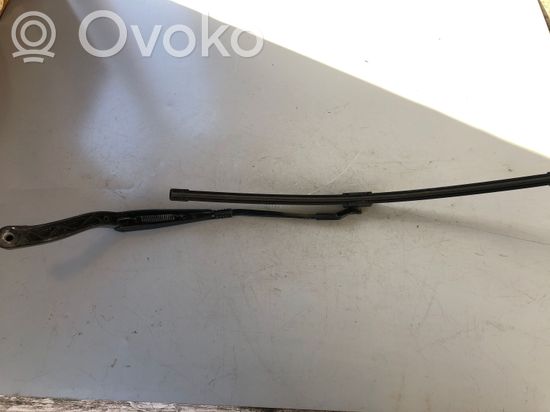 Mercedes-Benz E A207 Front wiper blade arm A2078200044