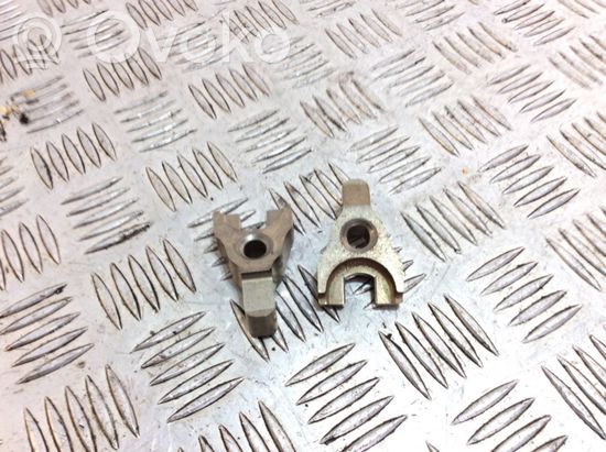 BMW 4 F36 Gran coupe Fuel Injector clamp holder