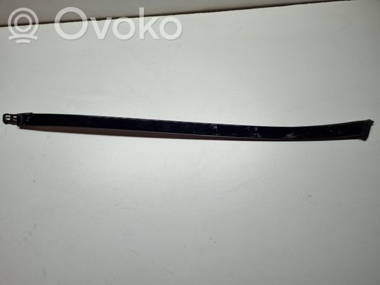 Mercedes-Benz C W204 Windshield trim 0800023