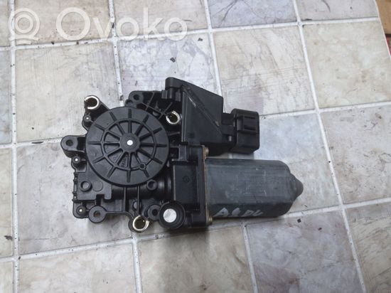 Audi A8 S8 D2 4D Front door window regulator motor 4D0959802