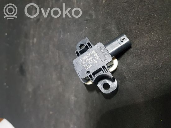 Mercedes-Benz GL X164 Airbag deployment crash/impact sensor 1668210351