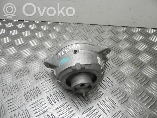 Mercedes-Benz E W213 Engine mount bracket A2132401700 VD18964
