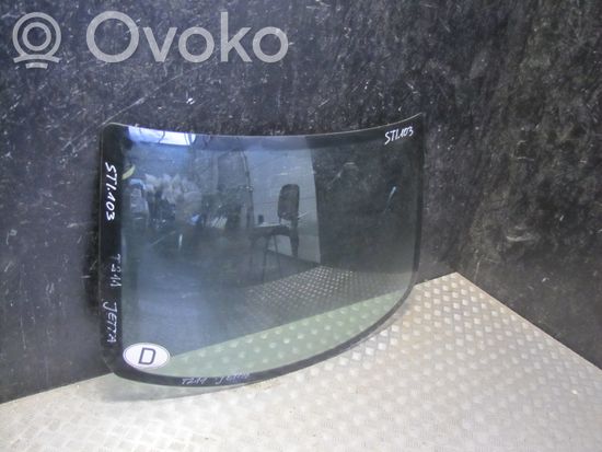 Volkswagen Jetta IV Rear windscreen/windshield window STI/103