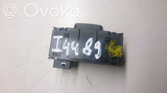BMW 5 GT F07 Seat heating switch 9163293 I4489