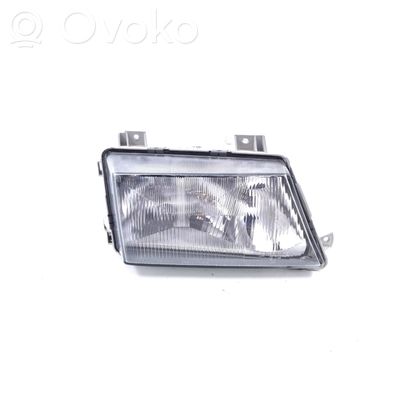 Mercedes-Benz Vario Headlight/headlamp A6708201461