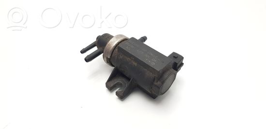 Volkswagen Golf IV Turbo solenoid valve 1H0906627