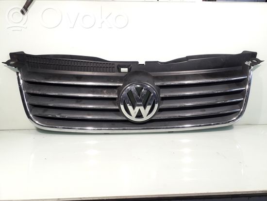Volkswagen PASSAT B5.5 Front bumper upper radiator grill 3B0853651L 3B0853651K
