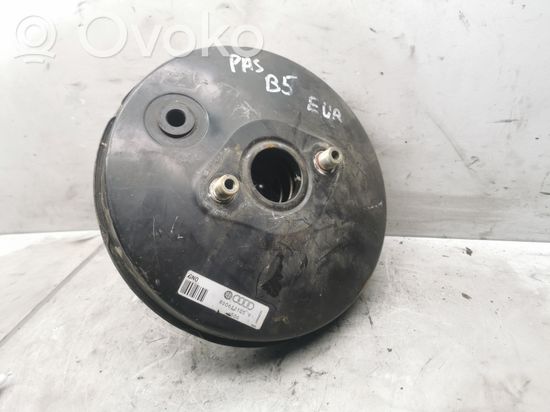 Volkswagen PASSAT B5 Brake booster 8D0612105F