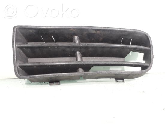 Volkswagen Golf IV Front bumper lower grill  1J0853665B
