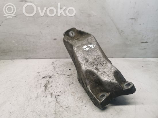 Audi A4 S4 B5 8D Engine mounting bracket 8D0199307L