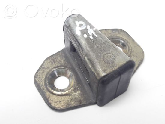 BMW 3 E30 Front door lock loop/hook striker
