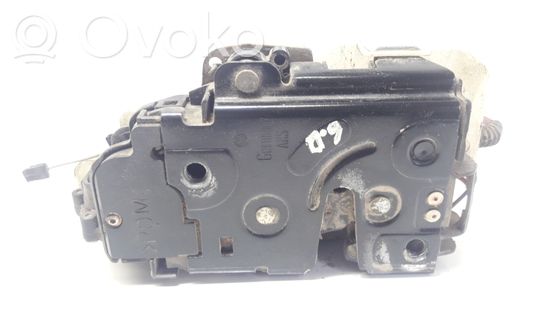 Volkswagen PASSAT B5 Rear door lock