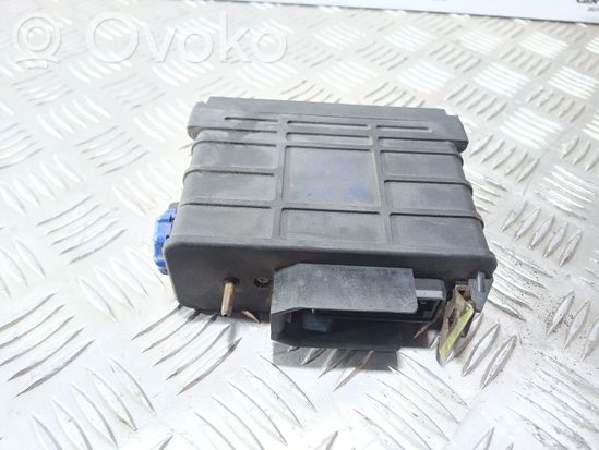 Audi 100 200 5000 C3 Engine control unit/module 5DA004773 811907397A