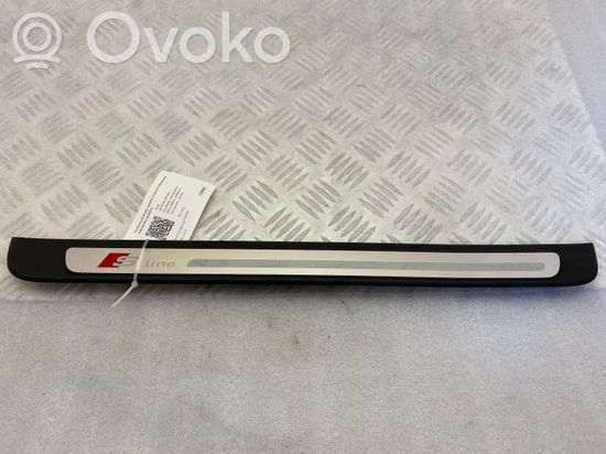 Audi A5 Sportback 8TA Front sill trim cover 8T8853373