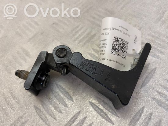 Audi A5 Sportback 8TA Rear door lower hinge 8T8833402