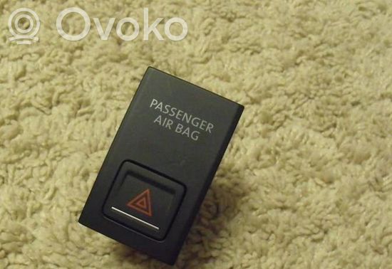 Volkswagen Scirocco Hazard light switch 1K8919234