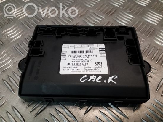 Mercedes-Benz S W221 Door control unit/module A2218705093
