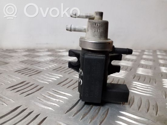 Volkswagen Golf IV Turbo solenoid valve 72290325 1J0906627A