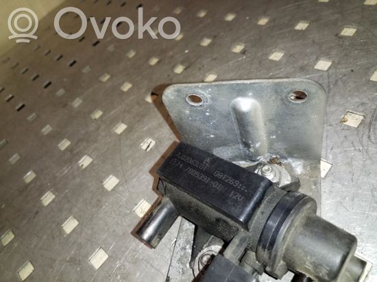 BMW 5 E60 E61 Turbo solenoid valve 70206301 11747805391