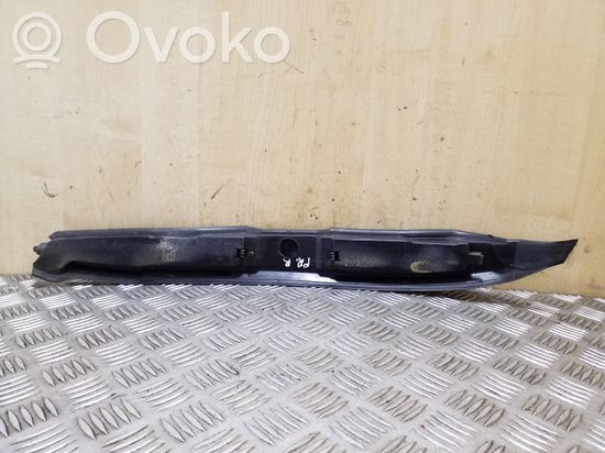 Volkswagen Polo V 6R Fender end trim 6R0821112B