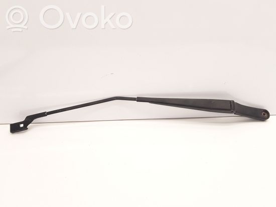 Volkswagen Golf V Front wiper blade arm 1Q2955409