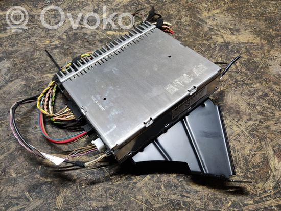 Mercedes-Benz E AMG W211 Sound amplifier A2118274642