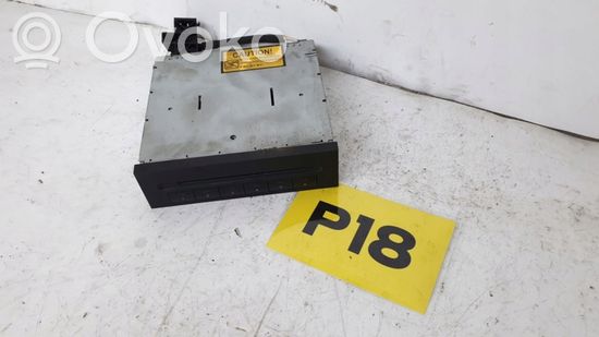 Mercedes-Benz E W211 CD/DVD changer a2118705390