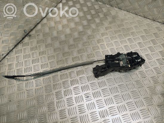 Volkswagen PASSAT B8 Front door exterior handle/bracket 517837811D