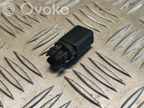 8Z0820535 Audi A6 C7 Outside/exterior temperature sensor 8Z0820535 ...