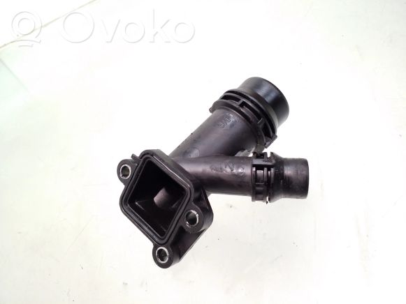 11122247744 BMW 3 E90 E91 Engine coolant pipe/hose, 10.00 € | RRR