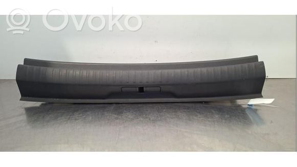 Garniture Arrière Console Centrale Pour Peugeot 5008 2.0 HDi 163 7 Places - Pièce D'occasion
