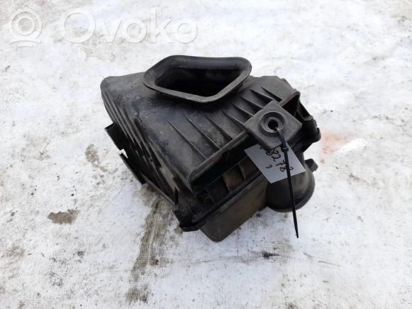 059000183A Audi A4 S4 B6 8E 8H Luftfilterkasten, 34.00 € | RRR
