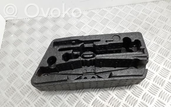 5G0012115S Volkswagen Golf VII Werkzeugkasten, 35.00 € | RRR