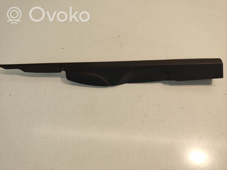 Nissan Qashqai+2 Rivestimento dell’estremità del parafango 66899JD000