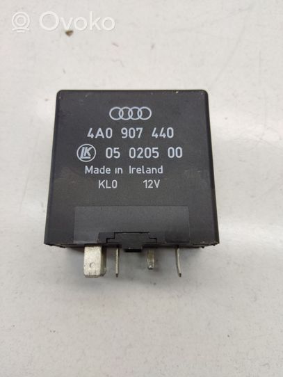 Audi A6 Allroad C5 Relais d'essuie-glace 4A0907440