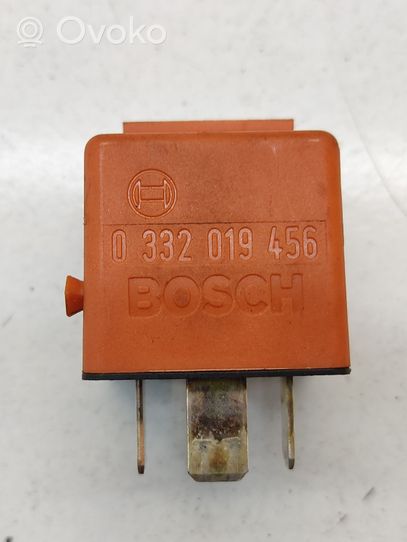 BMW 7 E32 Other relay 61361388745