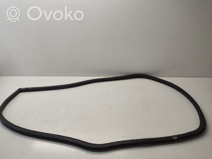 BMW 3 E30 Rear door rubber seal (on body) 