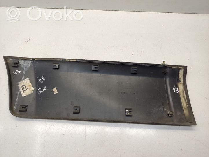 Hyundai Santa Fe Takaoven lista (muoto) 8771226900