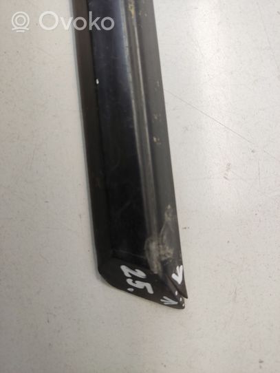 BMW 3 E30 Rear door trim (molding) 1952895