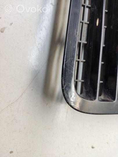 Mercedes-Benz S W221 Kratka wlotu powietrza na maskę A2218800205