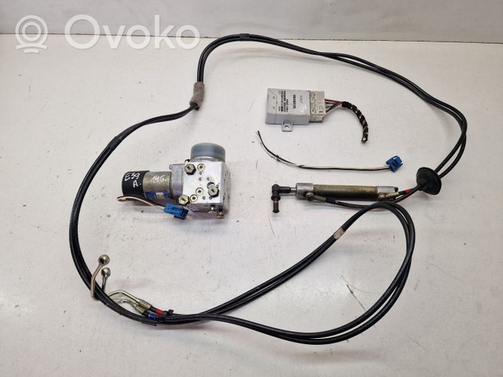 BMW 5 E39 Moteur de pompe hydraulique de hayon 7004889