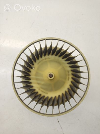 BMW 5 E39 Ventola riscaldamento/ventilatore abitacolo 8385558