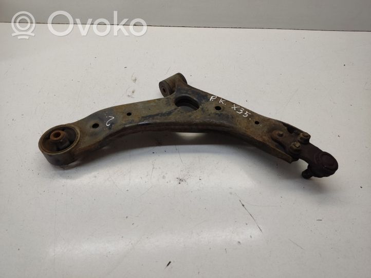 Hyundai ix35 Braccio di controllo sospensione anteriore inferiore/braccio oscillante 545842S000