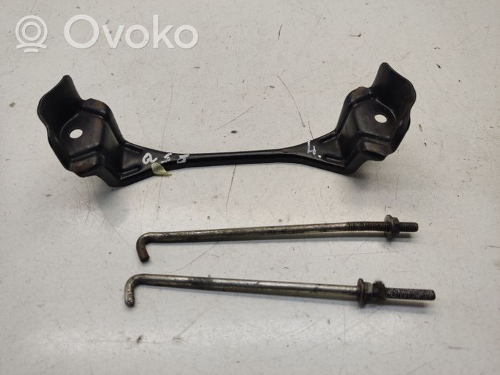 Nissan Qashqai Holder (bracket) 