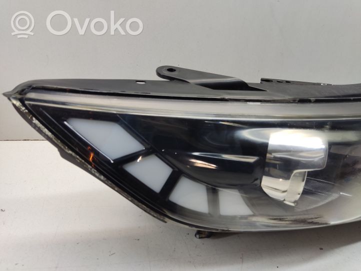 KIA Optima Phare frontale 921022TXXX