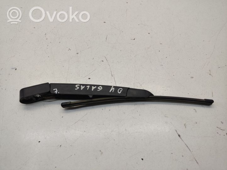 KIA Optima Ramię wycieraczki szyby tylnej 0763K1