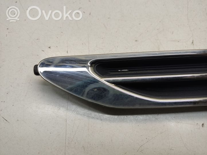 KIA Optima Grill / Wlot powietrza błotnika przedniego 87771D4000