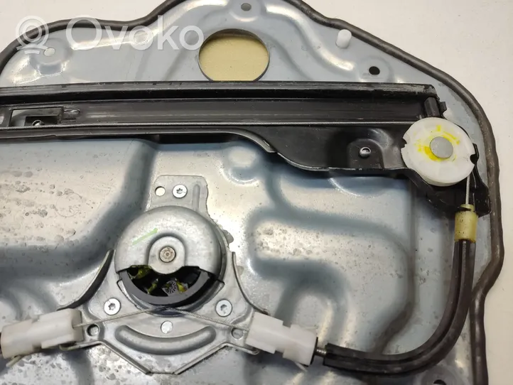 Nissan Qashqai Priekinio el. lango pakėlimo mechanizmo komplektas 80770JD000